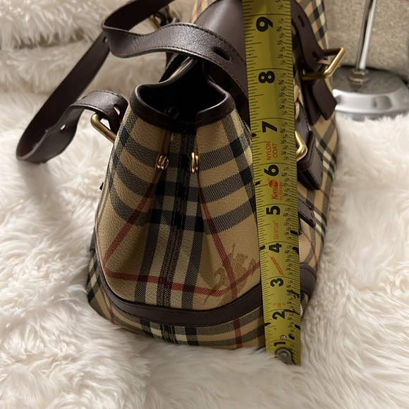 Authentic Burberry Haymarket Check Canvas Buckle Handbag Brown - Picture 15 of 17